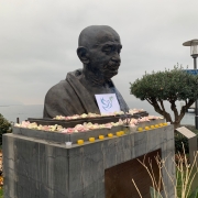 Sur les traces de Gandhi : La Marche pour la Paix à Villeneuve